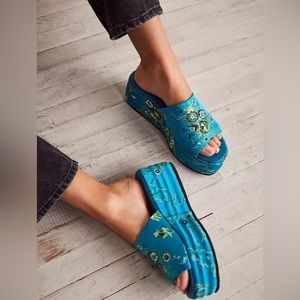 Free People Harbor Platform Brocade Sandals Blue & Green